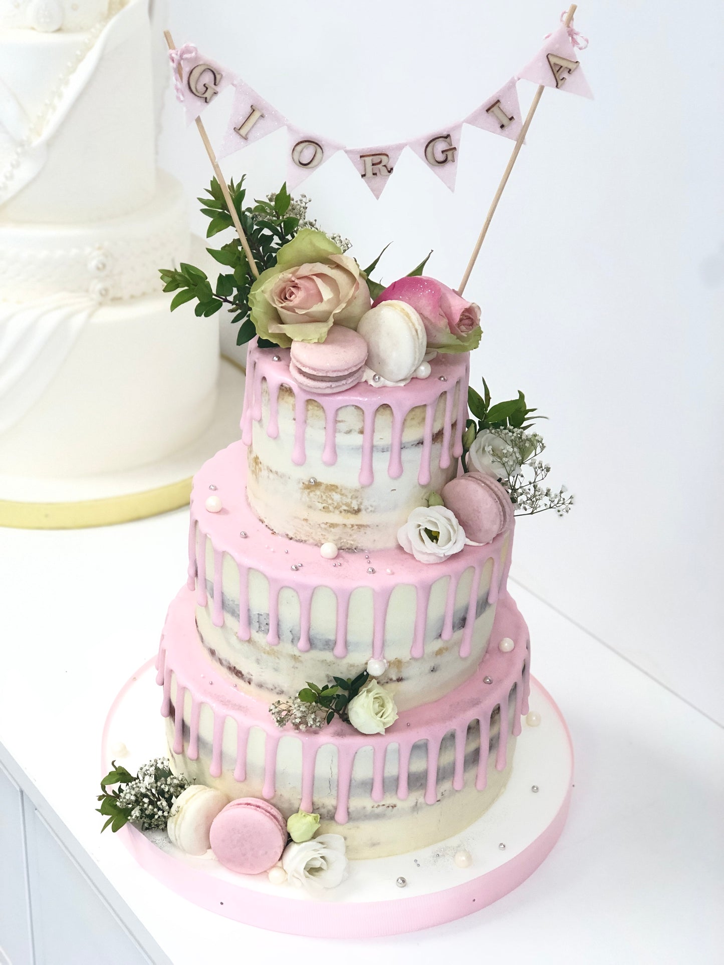 Drip Pink cake